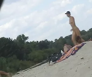 due ragazzi adolescenti desiderosi di cazzo