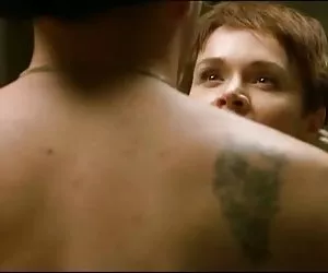 essi non possono tenere le mani fuori suo gallo