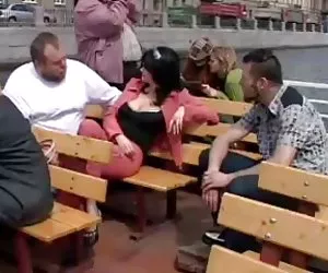 ragazze succhia cazzi su addio al nubilato! -parte 9