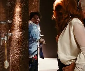 concia nascosta - capitano della squadra di cheerleading