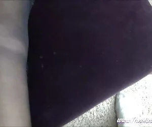 adoro cazzi di sfregamento con i miei piedi poco morbidi