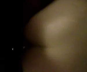 gole profonde bionde gallo mentre brunetta lecca i capezzoli