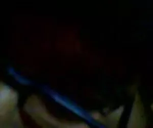 bionda si comporta come un cumslut nel parco