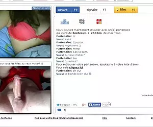 Chatroulette: questo teen sexy francese mi mostra le sue tette carine