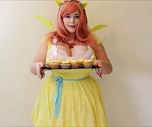 Penny sottoseno fanservice venerdì: fluttershy nuovamente