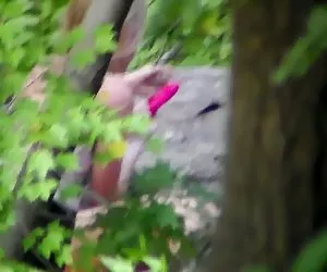 Dissoluta sorella bella e intelligente