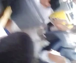 Nene - un enorme sorriso e stretto