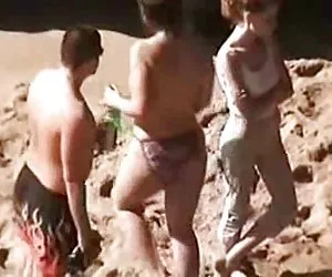 Champagne - big booty slut