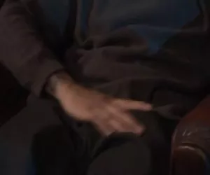 Presso il dea Sasha Knox