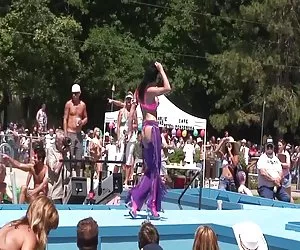 grande palla nel buco di ano e prolasso - dirtygardengirl