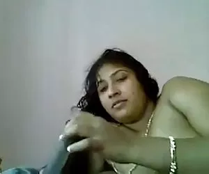 incredibile cornuto ir video-moglie, marito e pochi stalloni neri