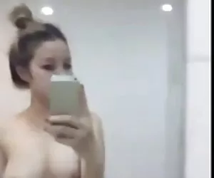 18 anno ragazza ottenere hardcore