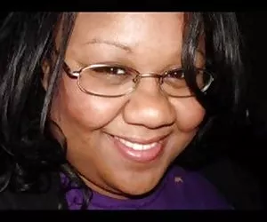 Little caprice cavalca sedia dildo &amp;amp; deepthroats gallo