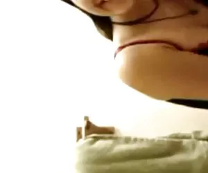 mamma Horny slut maturo che gioca con la figa bagnata