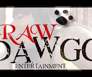 moglie tettona lavender rayne scopa la figa con una bottiglia