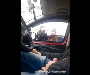 amateurgirl fingert sich das