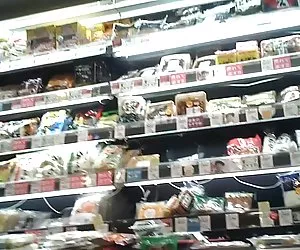 mamma con esperienza bruna ama avere uomini suo cazzo