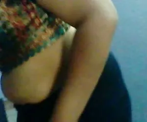 British milf con tette enormi cazzo all'aperto