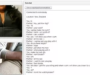 il serpente rosso con 2 teste è di nuovo