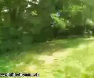 Melanie slobbin me giù