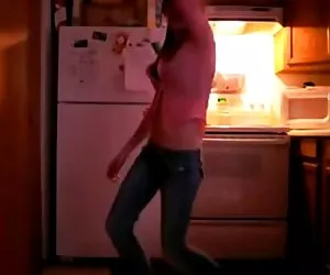 BJ sul divano italiano