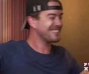 telecamera nascosta doccia