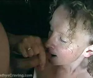 3 ragazze piedi sentente l'odore