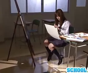 Rai film magnifico adolescente ottiene baffi