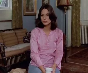 Sexy Alice sa ballare! cool tette Brunette nudo danza