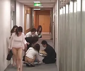 Lesbiche Strapon trio - scene 138