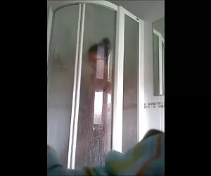 Angelina Ashe fa schifo con il ventilatore