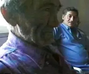 Annie ottiene Anale sperma in