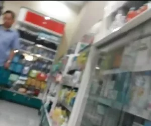 Naught sorella passo dà una pippa