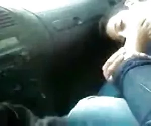 inghiottire, ingoiare, inghiottire...