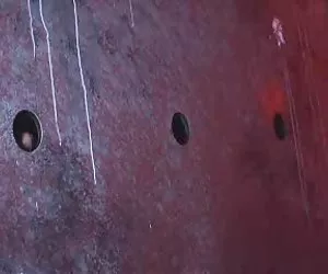 calze scopano la scena con erika bella ottenendo un handjob facciale st69