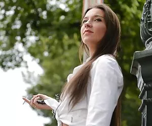 Rindswurst-regina lewis serena