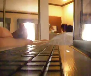 cagna vuole cazzi tutti per essere felici-2