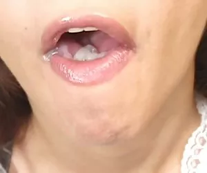 capezzolo cinese auto show girl