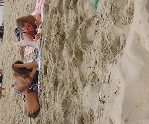 Flash giovani femmine