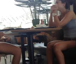 centro commerciale alimentare Corte pantaloncini