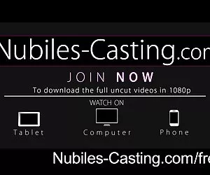 Tiny tit teen primo hardcore casting fotografico