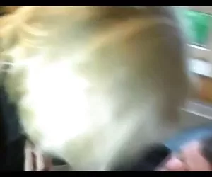 Fortunato tizio segna con 2 adolescenti bellezze