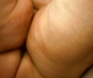 Brooklyn lee ottiene un enorme piscina facciale