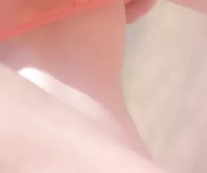 Aine giocare con il clitoride anello da vicino