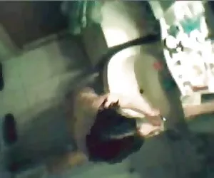 Due migliori amici che condividono un cazzo