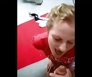 Il papa di prima classe euro-troie