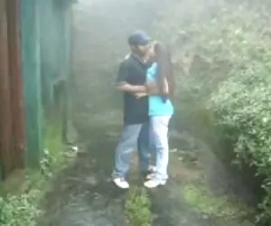 Splendida bruna il gape Anale