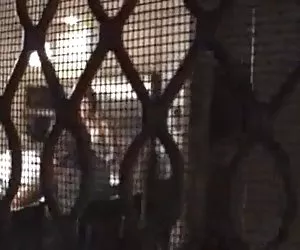 Sesso a tre in prossimità del mare