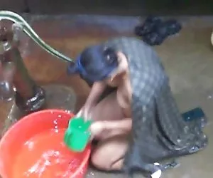 Nikki ottiene crema di mele