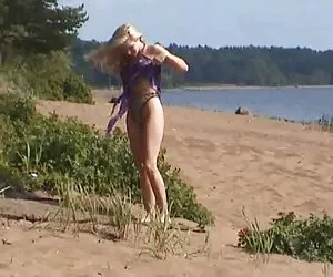 Big tit Alexis amore ottiene culo